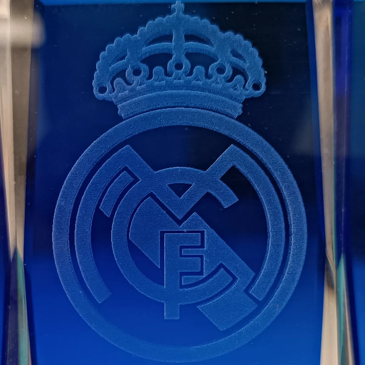 Project & Rogers Figurine en Cristal Écusson Real Madrid^ Vaisselle