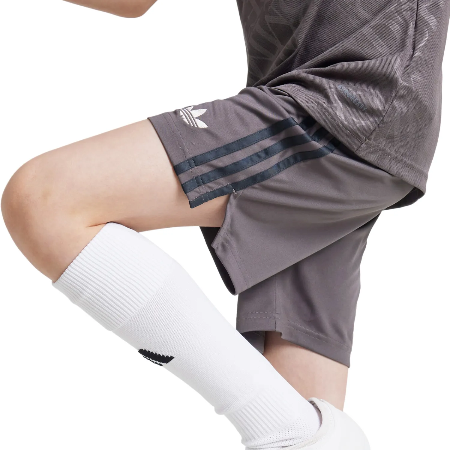 Adidas España, S.A.U Troisième Short 24/25 Gris Graphite jeunes^Enfant Pantalons